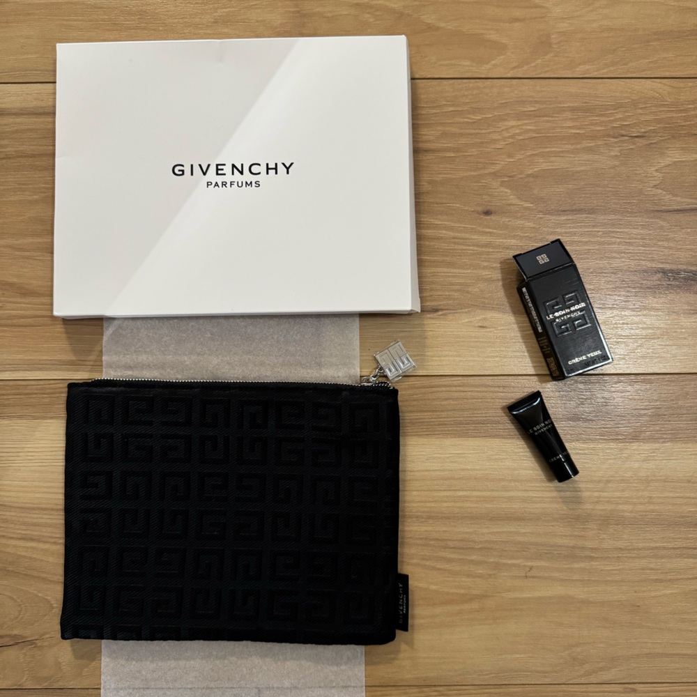 GIVENCHY Cosmetics Bag + a deluxe sample of Le Soin Noir Eye Cream